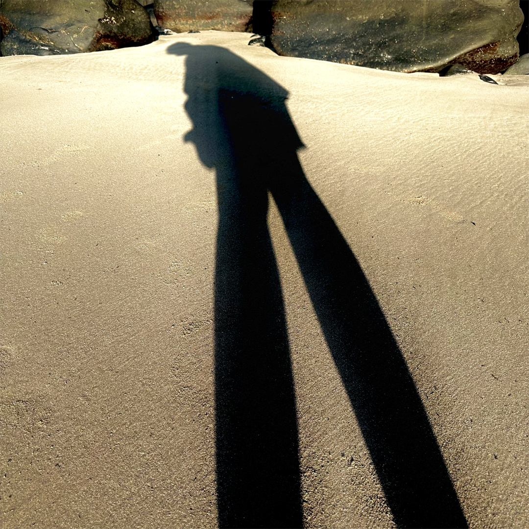 KIM NOLAN | #22 This is me, Eco Village, Mission Beach | 2025 | photographic print | H100 x W100
