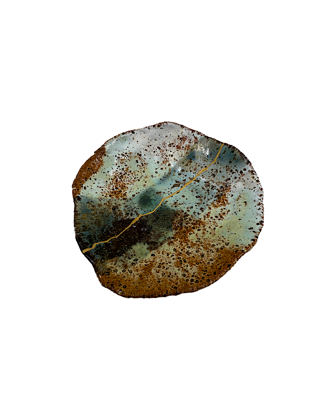 KAT HALL | ‘Nut’ | 2025 | Ceramic and kintsugi