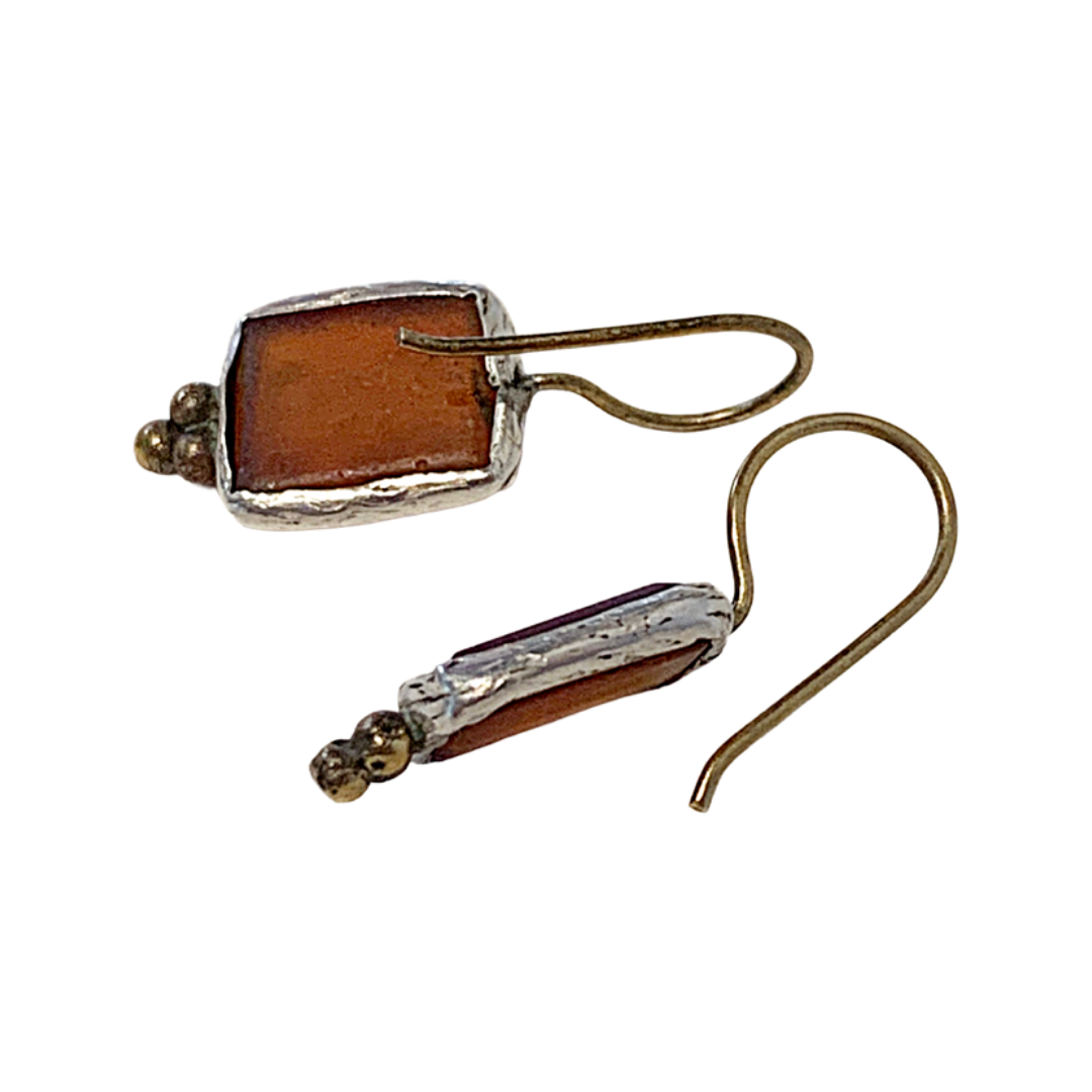 ARTIZ | 'Agate Drop' Small Earrings | Square | Bronze + Agate