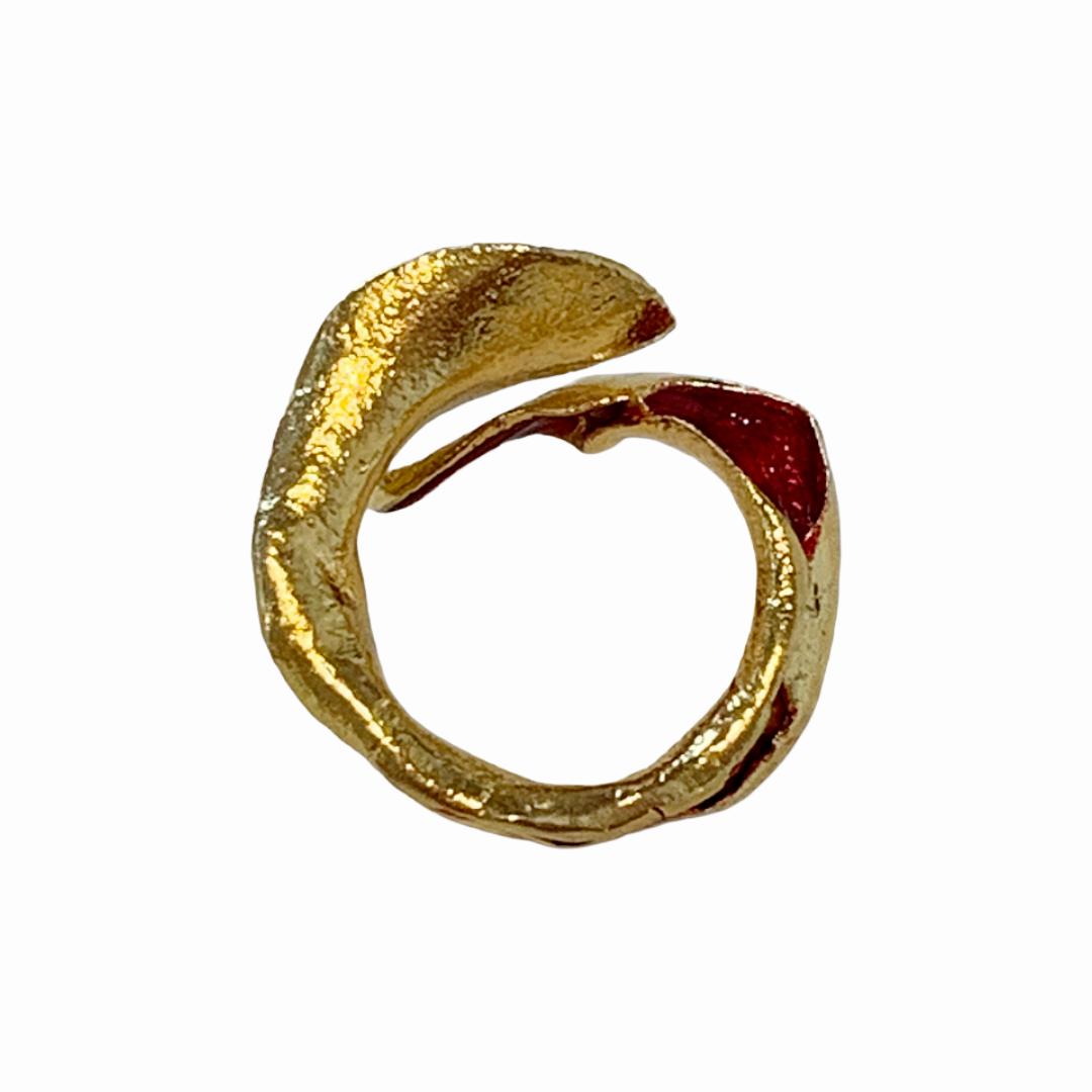 ARTIZ | 'Red Enamel Leaf Ring- Medium' #2 | Gold plated bronze