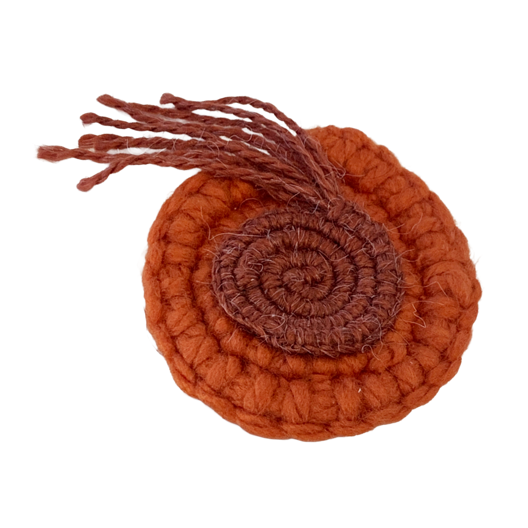 FLASH BLAK | ‘Woven Brooch' - orange + rust | yarn | 9 (d) cm