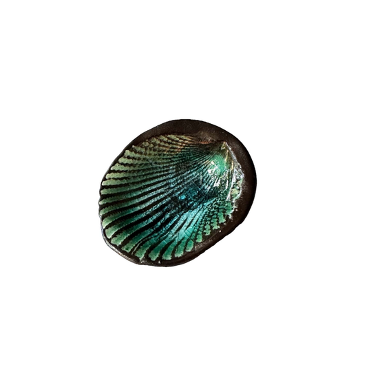 KIM NOLAN | ‘Shell #21 | Black clay / glaze / glass