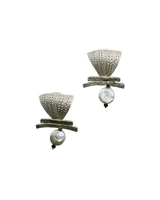 ARTIZ | 'Spring Collection 25 (6)' Earrings | Silver / pearl / ruby