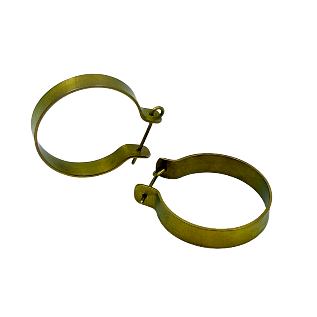 FAR NORTH STUDIO | ‘Hoop earrings - small’ | Gold | Titanium