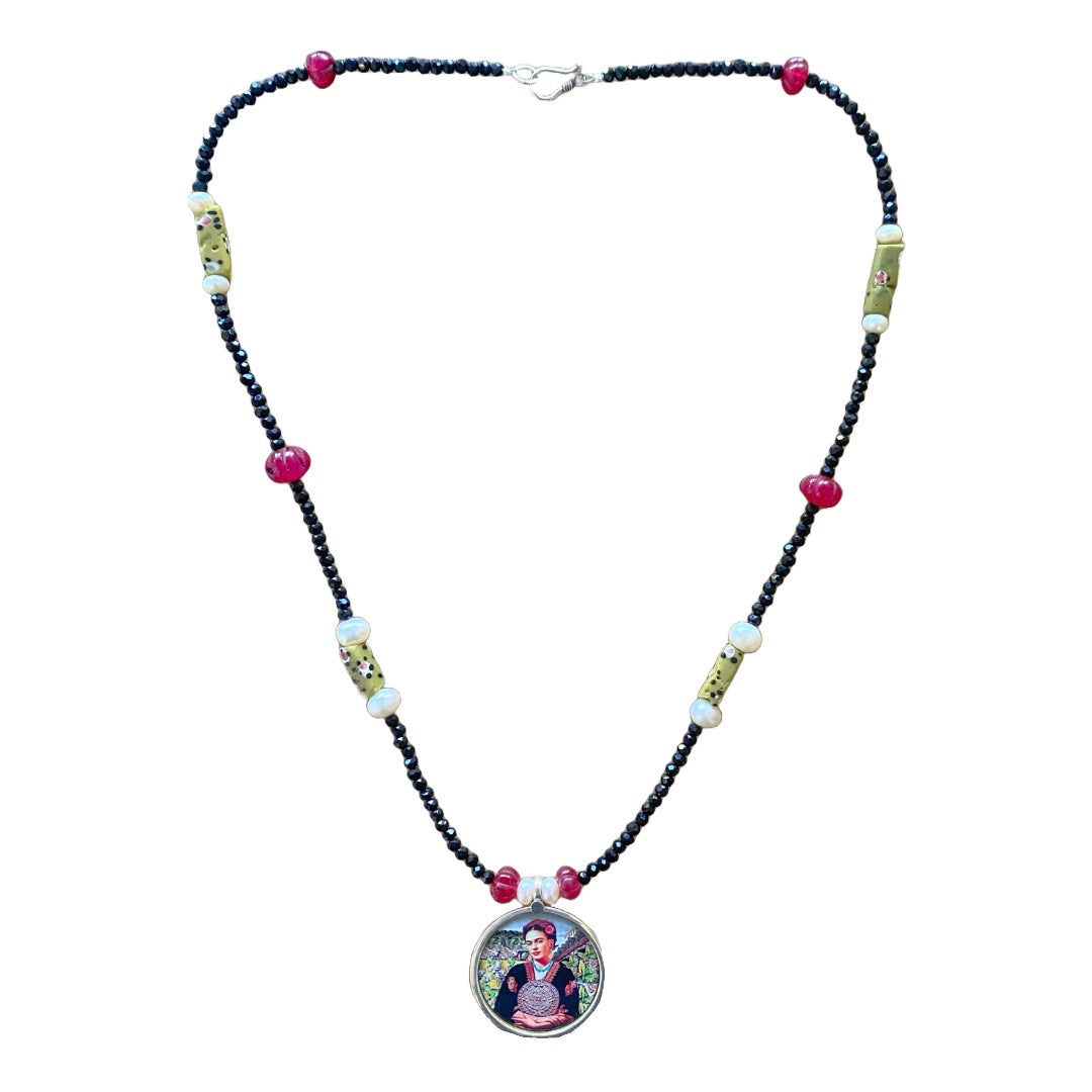 PEARL AND SALTY PLUM | ‘Round Frida Necklace’ | Mixed media