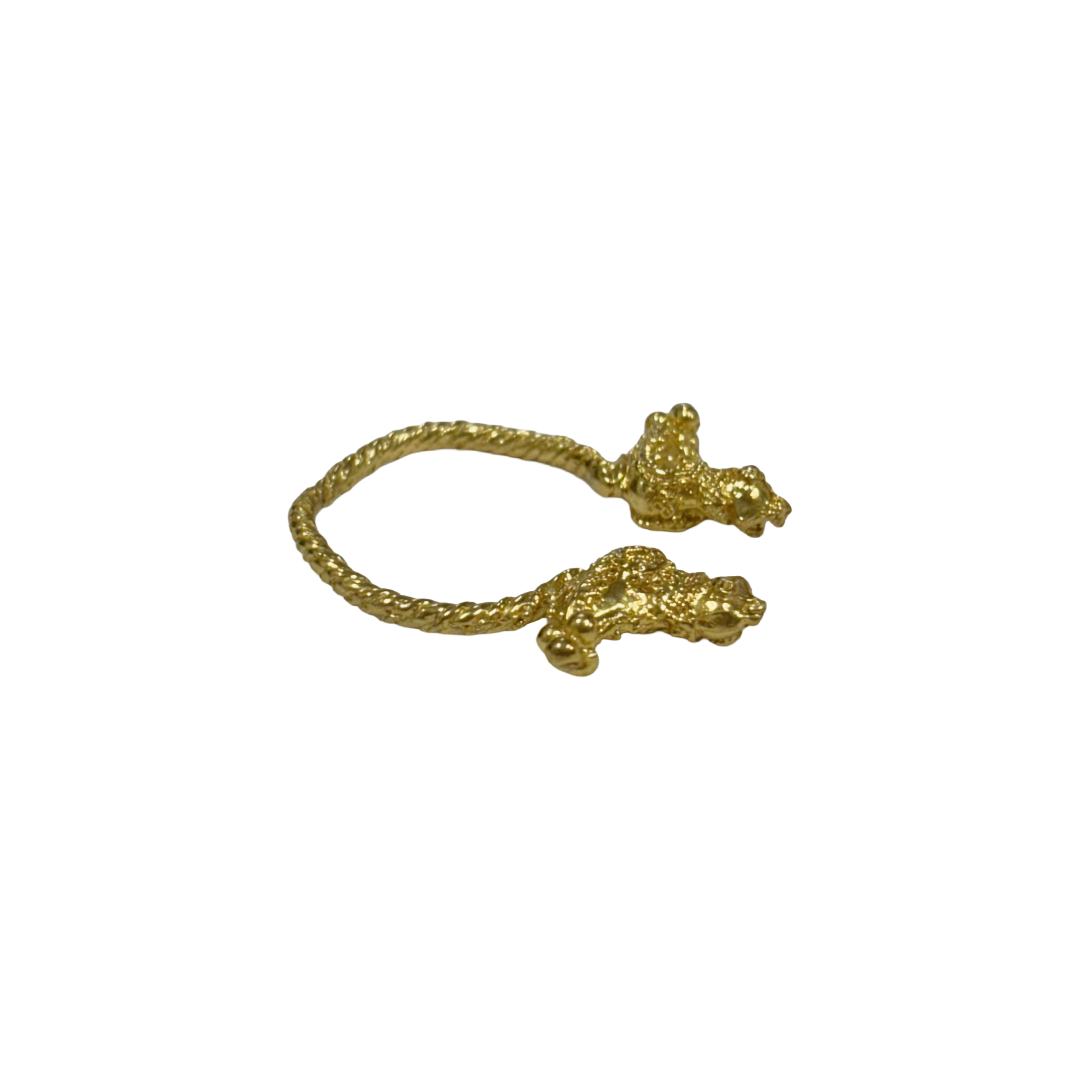 ARTIZ | 'Two Birds Split Ring' | gold plated cast bronze