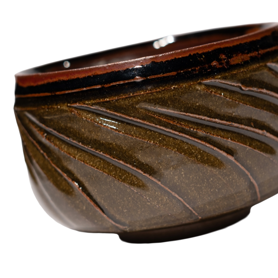 SERVICE CERAMICS | ‘Tea Bowl Small- Carved’ | Wheel-thrown ceramics | 2025