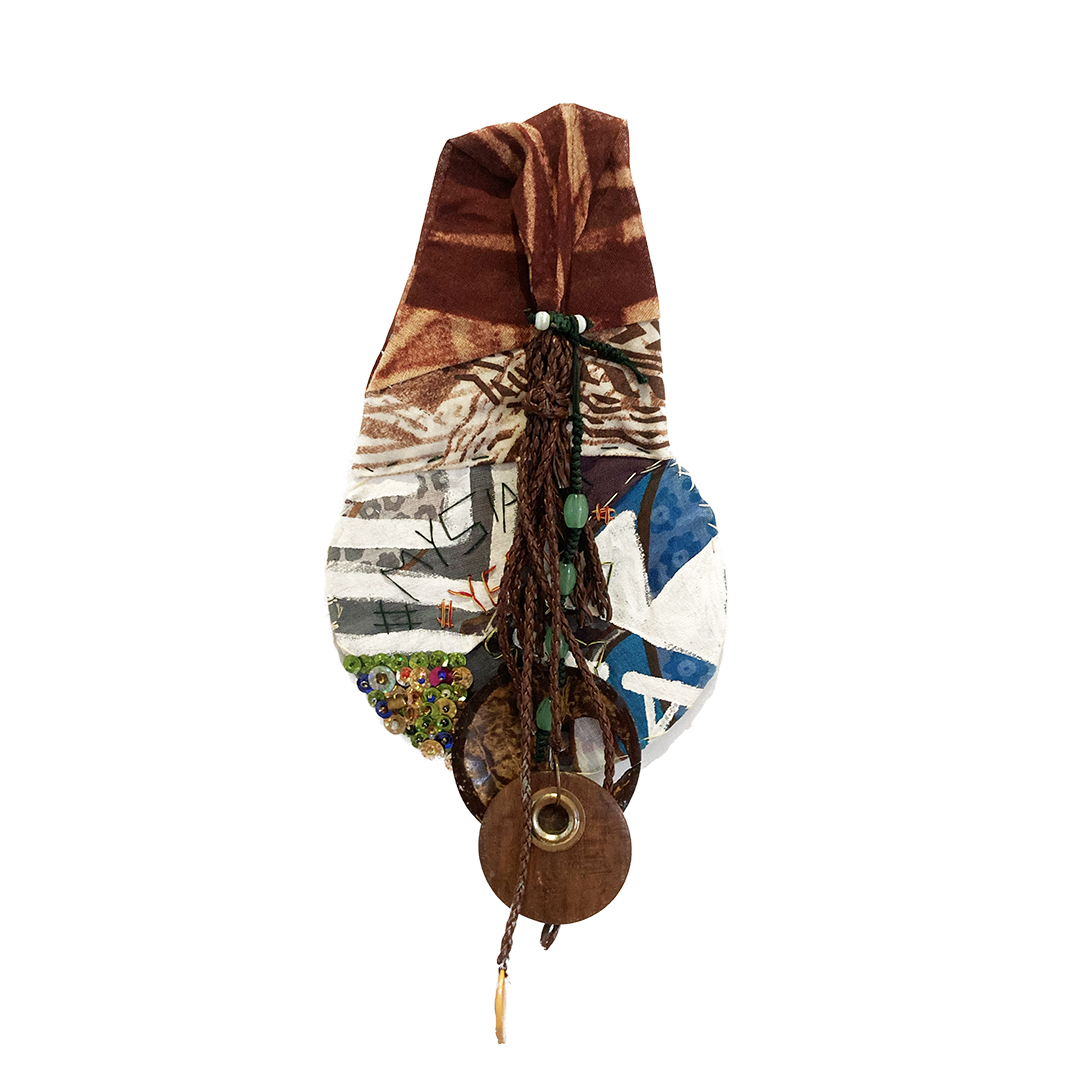 CHANTAL FRASER | #Traditional #Blurredlines (pony) | Fabric, glass beads, sequins, thread, paint, wire, coconut shell, brass, aluminium wire