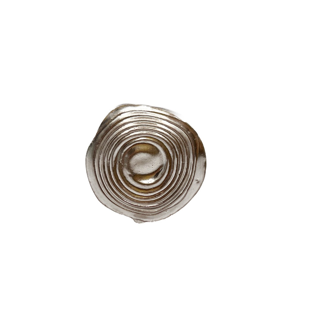 KATE HUNTER | ‘Large Pool’ ring | Sterling silver 14g / size T1/2-I