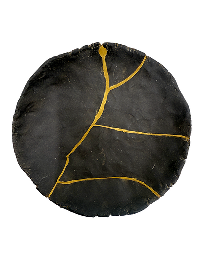 KAT HALL  | ‘Lakshmi’ | 2025 | Ceramic and kintsugi