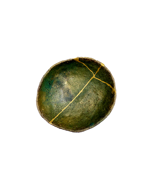 KAT HALL  | ‘Rhea’ | 2025 | Ceramic and kintsugi