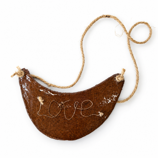 KERRY KLIMM | 'Blak Love' | 2026 | Clay made from used teabags / tea bag string / uv resin | 110 x 170 x mm