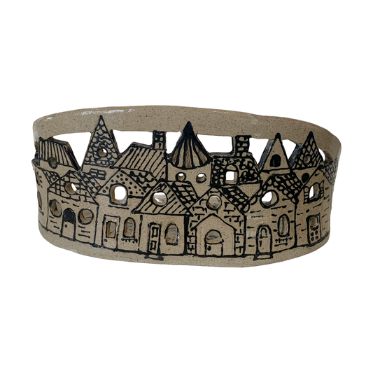 AKIKO HANAZAKI | Decorative Christmas Village #2 - Curved’ | Hand Built / Drawing