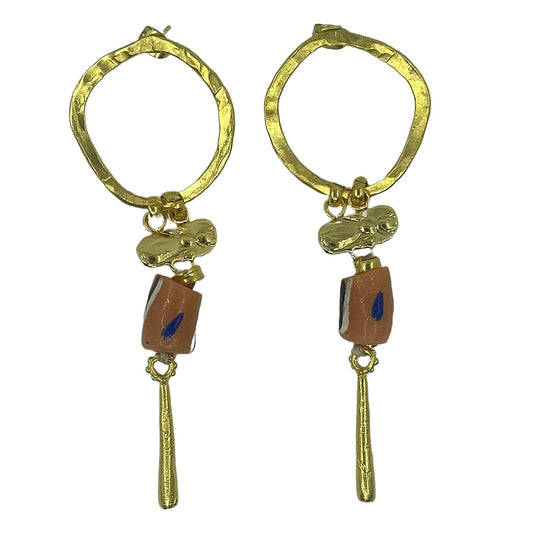 ARTIZ | 'Circle + Stick Earrings' | African glass bead / gold plated bronze