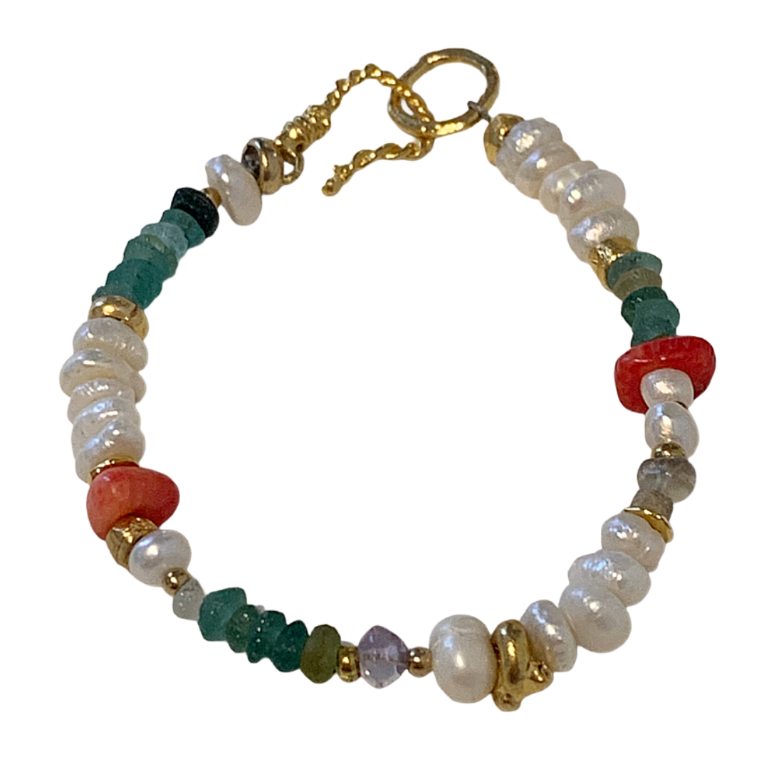 ARTIZ | 'Pearl + Stone' Mixed Bracelet | Freshwater Pearl, glass & stone beads | Bronze