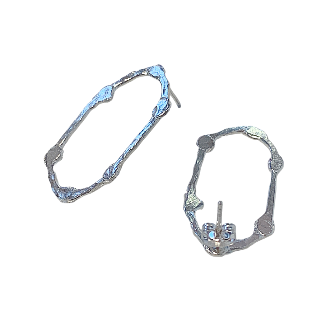 ARTIZ | 'Organic Oval' Stud Earrings | Silver
