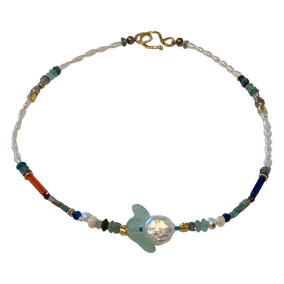 ARTIZ | 'Glass Bird ’ Necklace | Pearls + mixed beads | Bronze