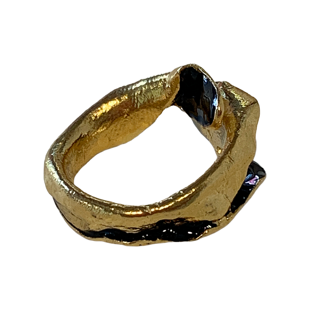ARTIZ | 'Black Enamel Leaf Ring- Medium' #1 | Gold plated bronze