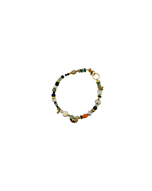 ARTIZ | 'Spring Bracelet’ No.5 | Freshwater pearls / mixed semi-precious stones