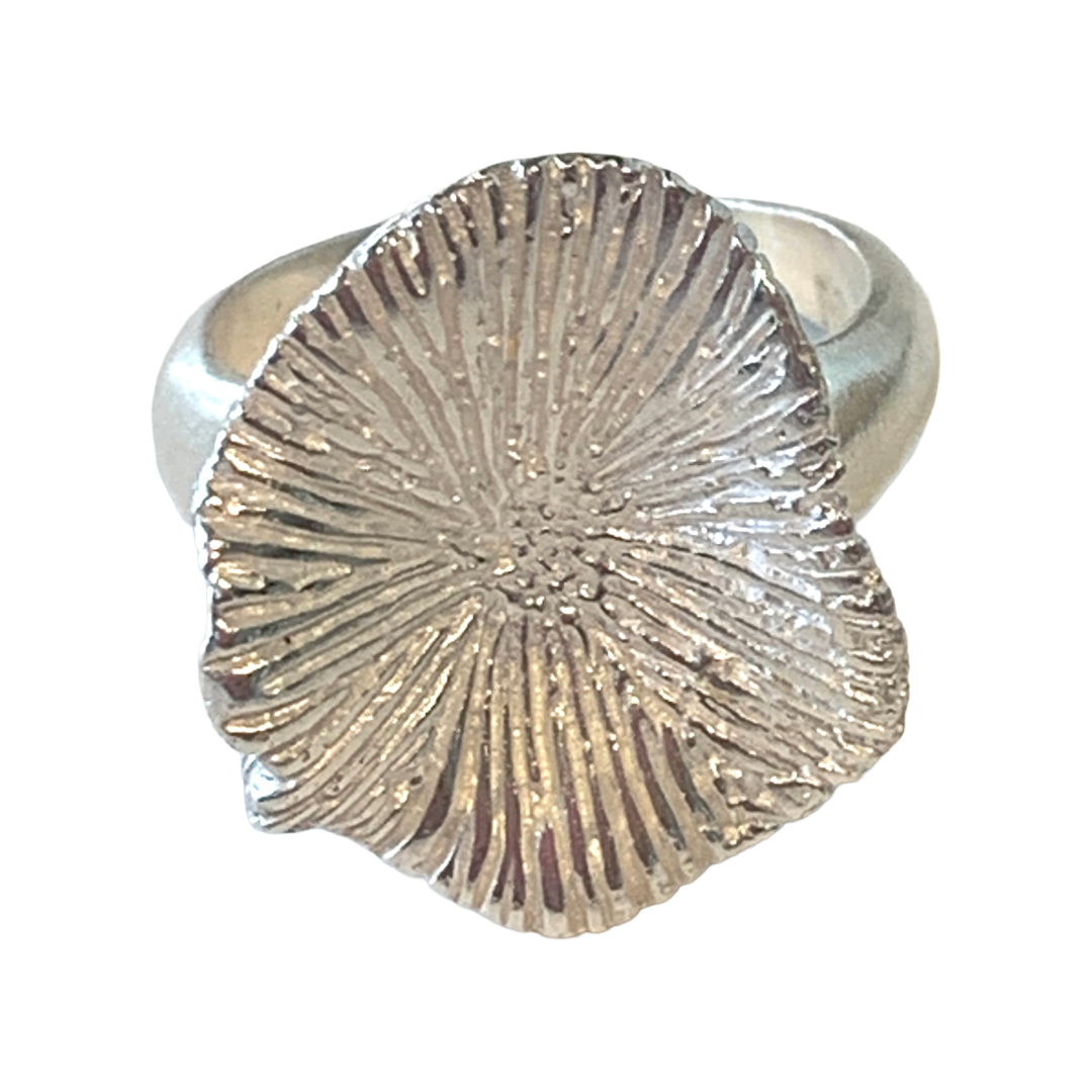 BREATH AND ESSENCE | ‘Coral Sea Goddess Ring' | Sterling silver
