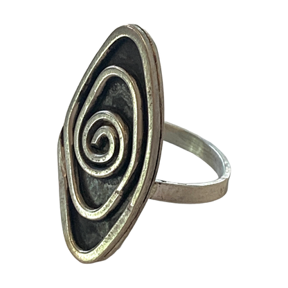 BREATH AND ESSENCE | ‘Spiral Ring' | Sterling Silver / Patina Finish