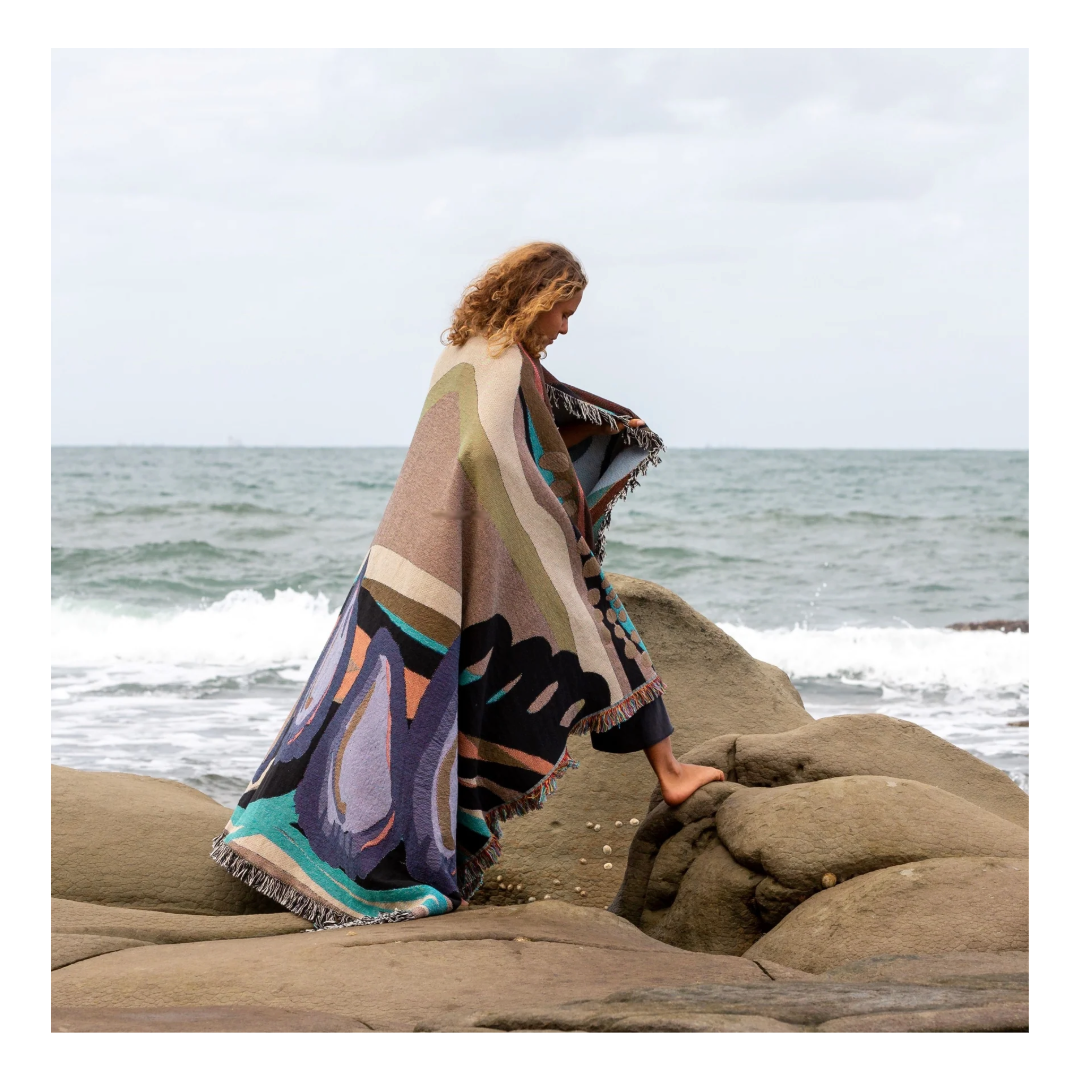 MUNIMBA-JA ART CENTRE - Libby Harward | 'Bambara (Pathways) Blanket' | Recycled Cotton Blanket