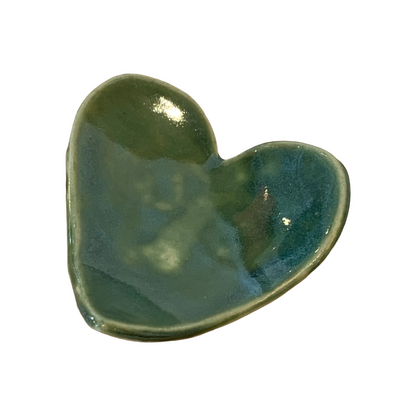 FLINTSTONE DESIGNS | 'Deep Green Heart Dish' | White Clay | Ceramic Dish