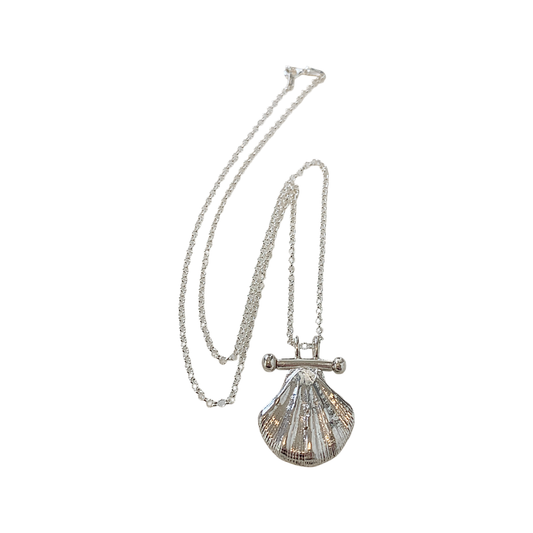 LAURA SCOTT STUDIO | ‘Sandcast Seashell & Chain’ | 925 sterling silver