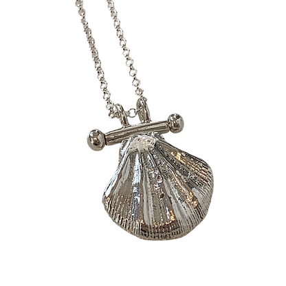 LAURA SCOTT STUDIO | ‘Sandcast Seashell & Chain’ | 925 sterling silver
