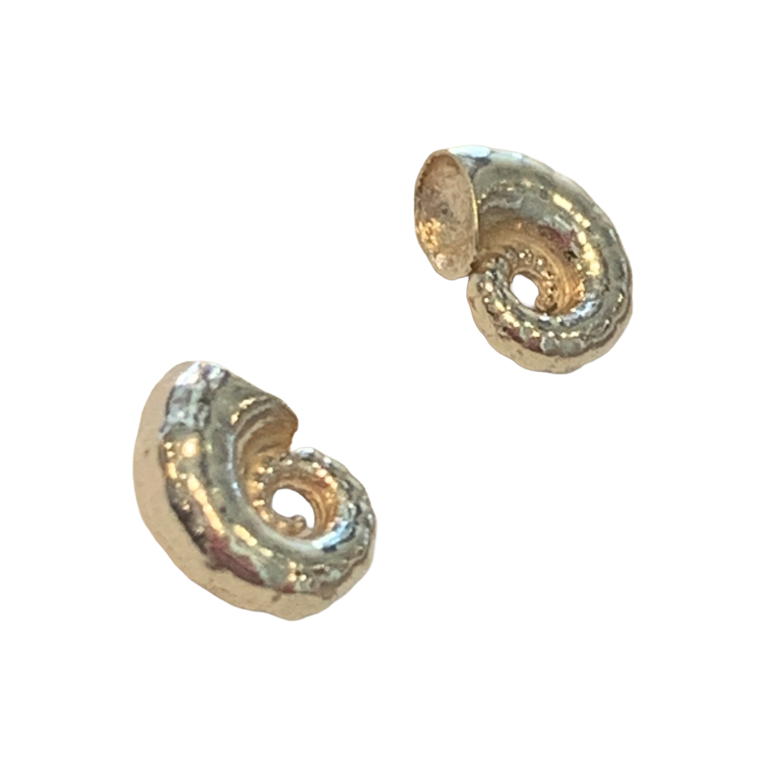 LAURA SCOTT STUDIO | Spirula Seashell Studs | 2026 | Sterling Silver