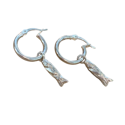 LAURA SCOTT STUDIO | Sandcast Reef Fish Huggie Hoops | 2026 | Sterling Silver