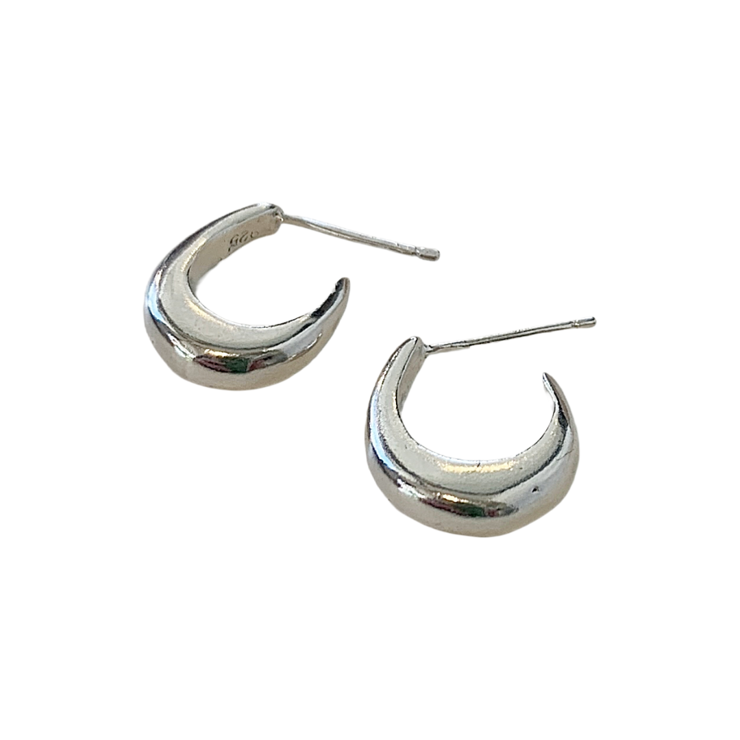 LAURA SCOTT STUDIO | ‘Soft Wave Hoops- Maxi’ | Sandcast 925 Sterling Silver
