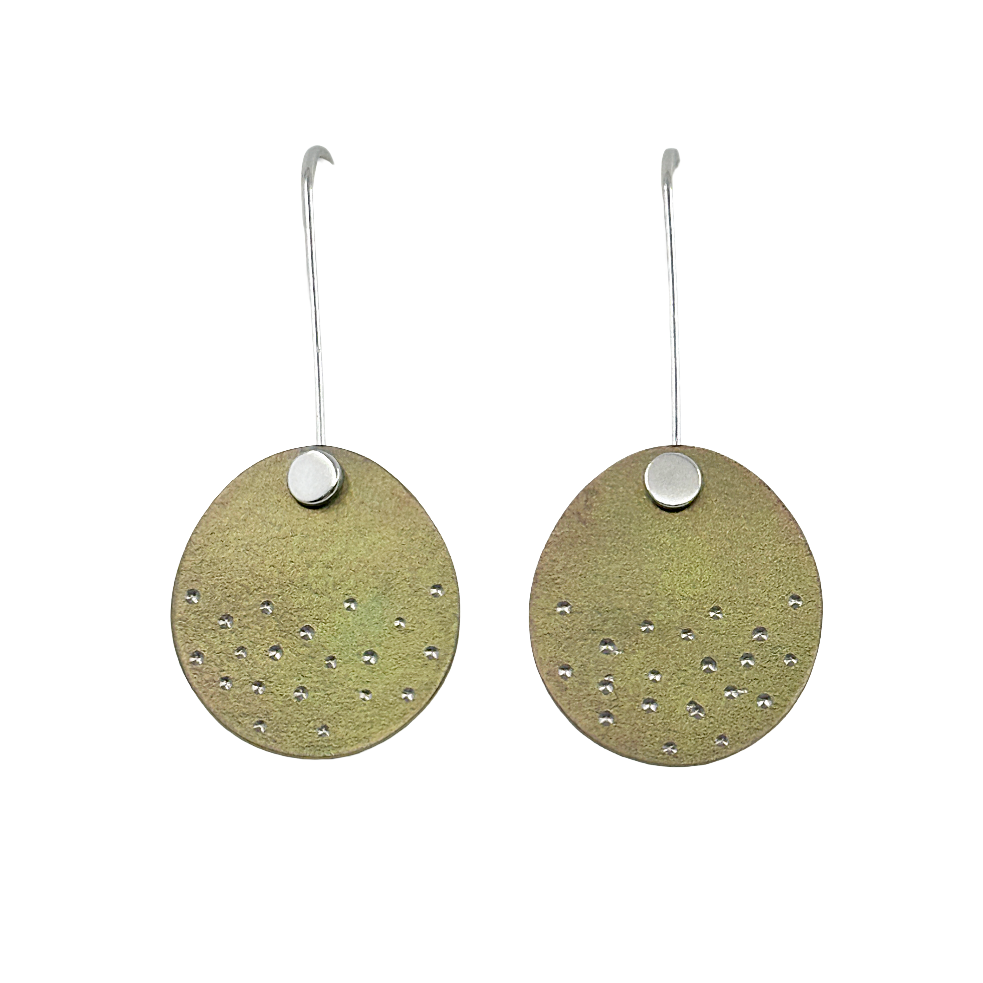 FAR NORTH STUDIO | ‘Joy earrings’ | Green | Titanium / Sterling Silver