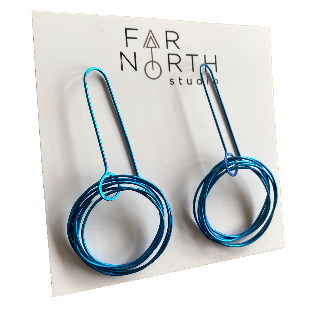 FAR NORTH STUDIO | ‘Orbit earrings (large) – Aqua’ | Titanium