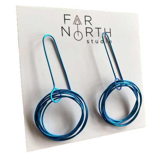 FAR NORTH STUDIO | ‘Orbit earrings (large) – Aqua’ | Titanium