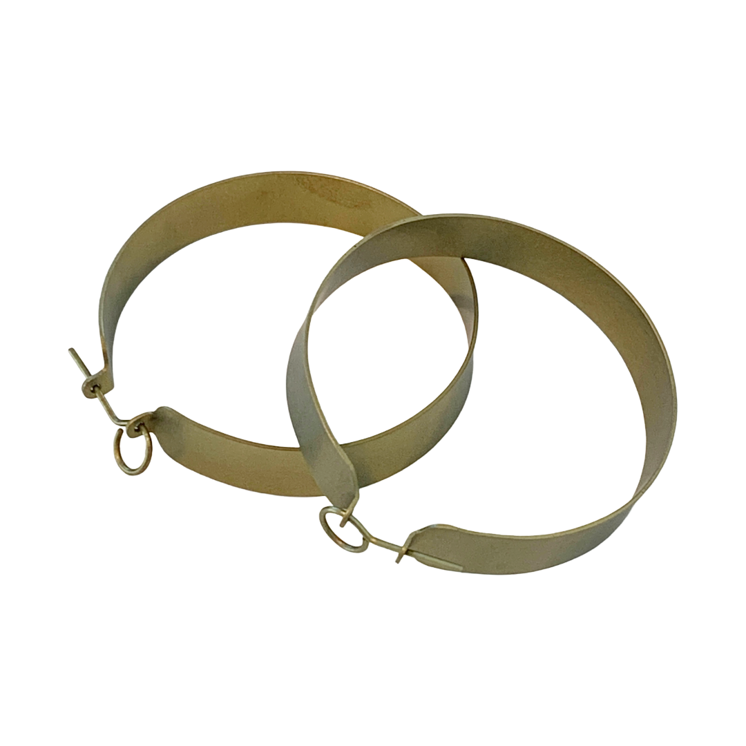 FAR NORTH STUDIO | ‘Hoop earrings’ | Pale Gold | Titanium