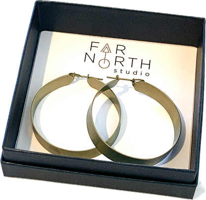 FAR NORTH STUDIO | ‘Hoop earrings’ | Pale Gold | Titanium