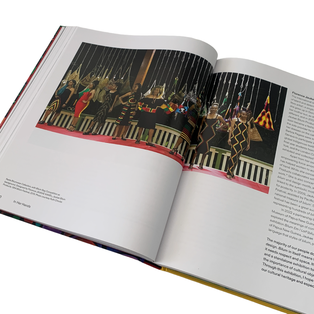 DR SUSAN COCHRANE | 'Living Art - Papua New Guinea' | Book