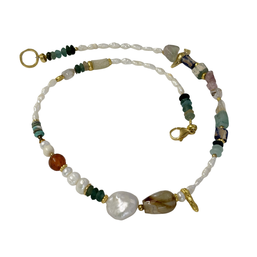 ARTIZ | ‘Mixed Media Necklace’- Pearl + Agate | Pearl / amethyst / fluorite / carnelian / bronze