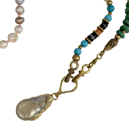 ARTIZ | 'Pearl Drop Necklace' | Waxed cord | Bronze / malachite / pearls