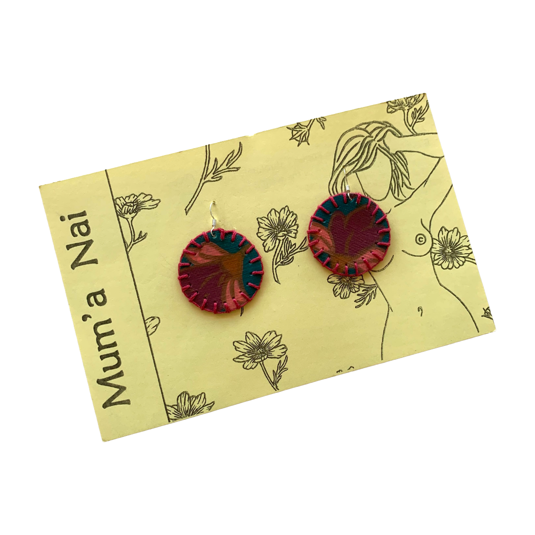 MUM’A NAI | ‘Midi Bling – Romance Me #1’ | Upcycled denim / acrylic on canvas / fuchsia cotton embroidery / sterling silver hooks | 4 (d) cm