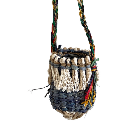 PAULA SAVAGE - Moa Island | 'Migi Bag #430' | Woven rafia + jute | 10 x 10 cm