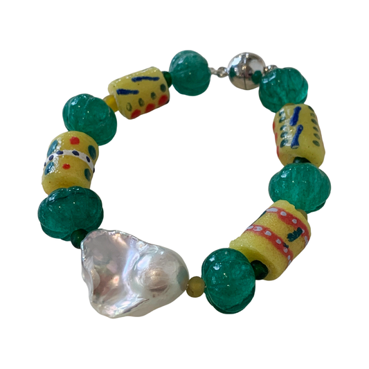 PEARL AND SALTY PLUM | ‘Emerald and Pearl Bracelet’ | emerald + krobo beads / baroque freshwater pearls
