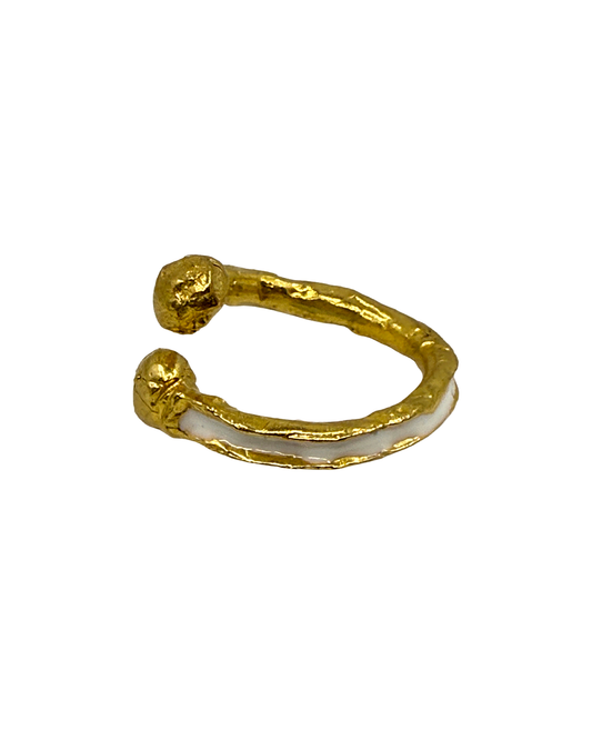 ARTIZ | 'Golden White Ring' | Gold plated bronze / white enamel