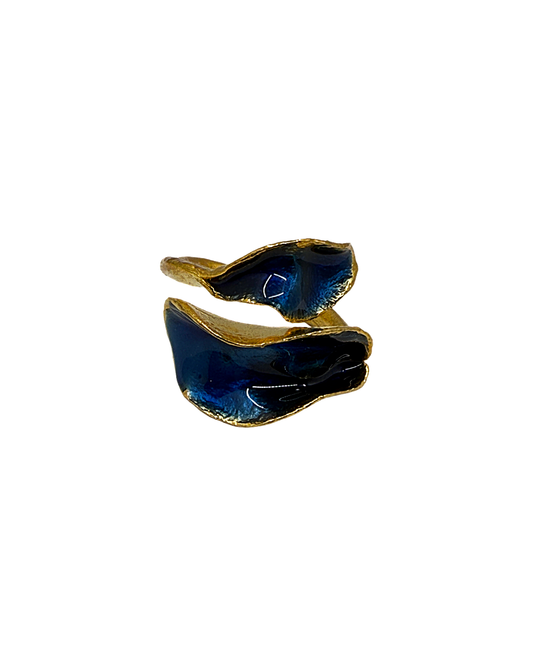 ARTIZ | 'Blue Enamel Leaf Ring ' | Gold plated bronze