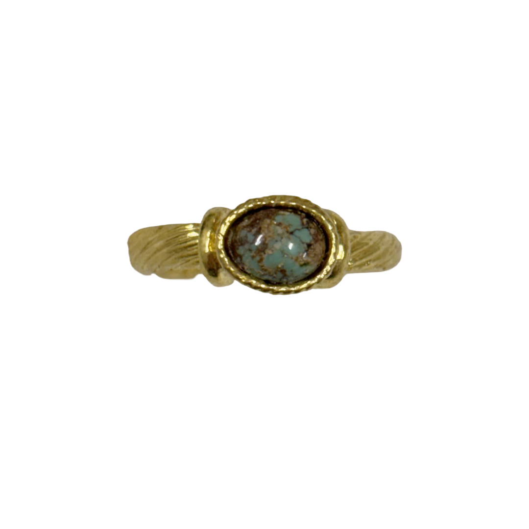 ARTIZ | 'Small Gem Ring' - Striped Band | gold plated bronze / howlite