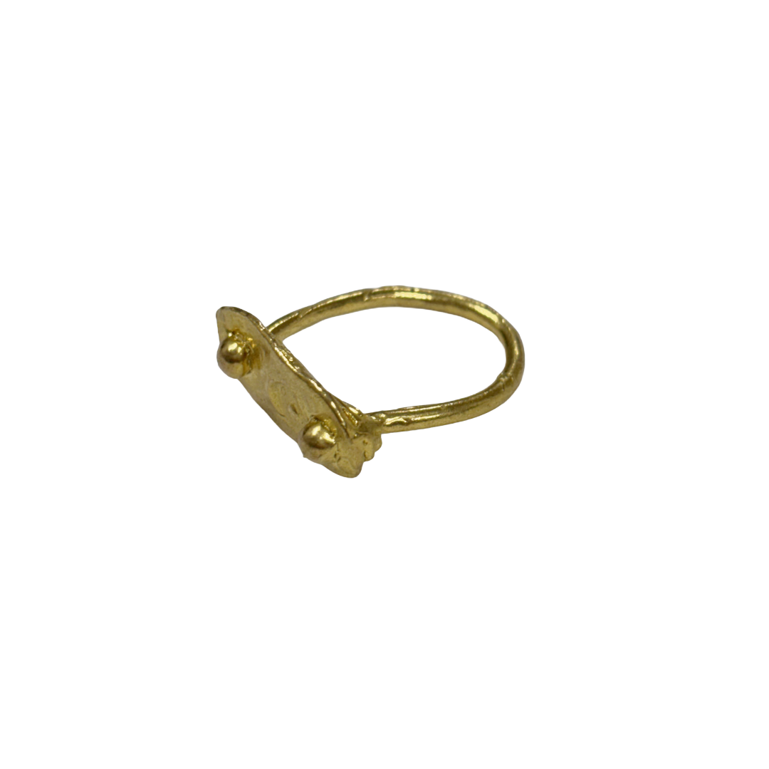 ARTIZ | 'Circles Seal Ring'- small | Gold plated bronze