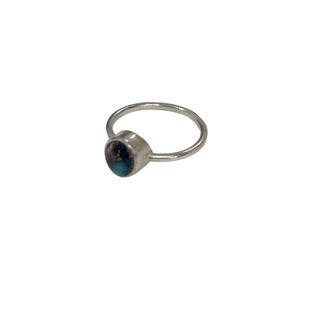 ARTIZ | 'Small Gem Ring' | Silver / howlite