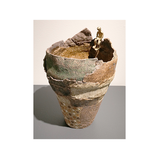 GABRIELLE COONEY | 'On the Edge’ | Ceramic / bronze