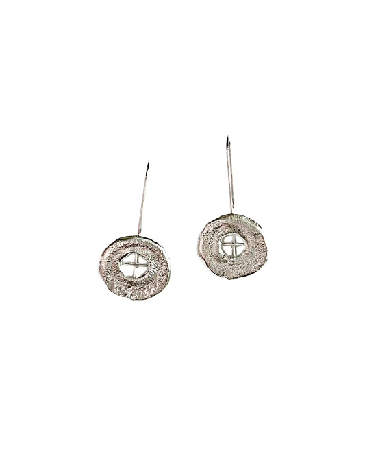 KATE HUNTER | 'Porthole’ | Earrings | 925 silver / French ear wire